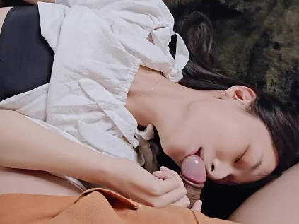 兄弟情慾失控！深喉激射濃精直灌喉嚨的背德快感實錄