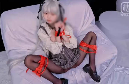 漫展少女遭攝影師誘騙拍攝 偷拍脅迫內射全過程曝光