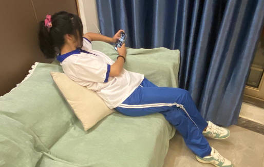 夾子音騷貨狂搖騎乘 邊喊乾爹求內射高潮不斷